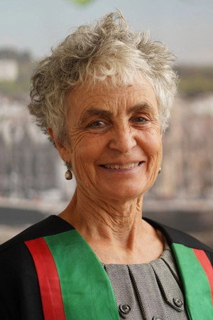 Cover image for Sue Jones-Davies