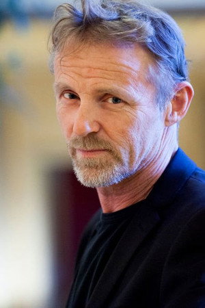 Cover image for Jo Nesbø