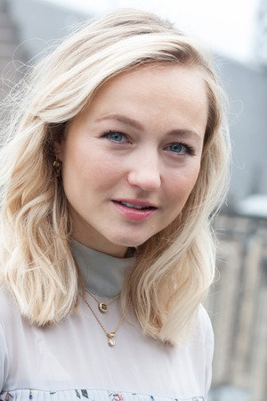 Cover image for Carolien Spoor