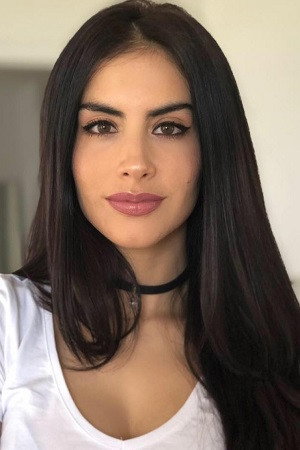 Cover image for Jessica Cediel