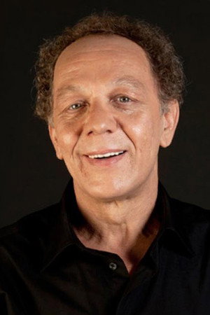 Cover image for Levent Öktem