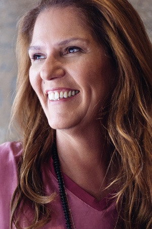 Cover image for Patrícia Andrade