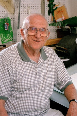 Cover image for Bernard Waber