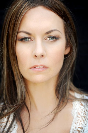 Cover image for Camme Tyla