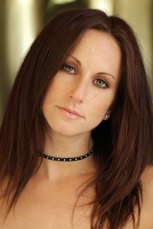 Cover image for Amanda Barton