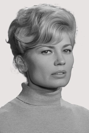 Cover image for Nadia Sanders