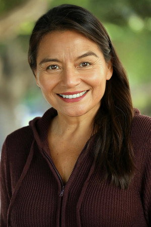 Cover image for Miraida Rios