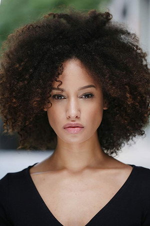 Cover image for Elarica Johnson