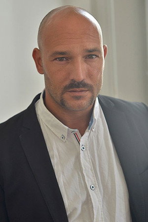 Cover image for Carlos Fuentes