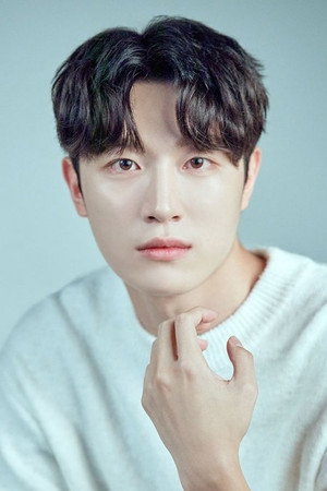 Cover image for Yoon Do-jin