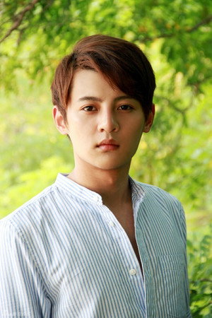Cover image for Zhou Jun Chao