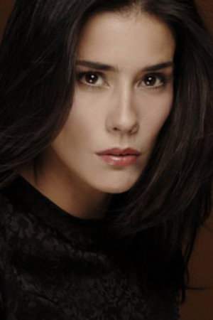 Cover image for Gianella Neyra