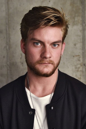 Cover image for Jake Weary