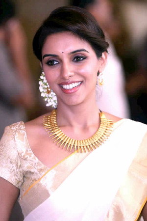Cover image for Asin Thottumkal