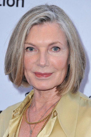 Cover image for Susan Sullivan
