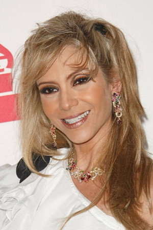 Cover image for Daniela Castro