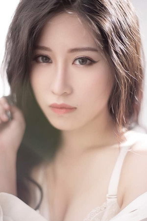 Cover image for 禤嘉儀