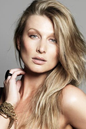 Cover image for Nicole Lindeblad