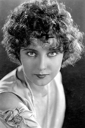 Cover image for Betty Bronson