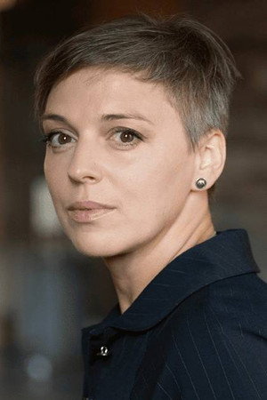 Cover image for Нелли Уварова