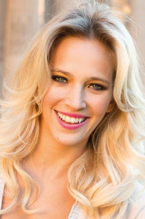 Cover image for Luisana Lopilato