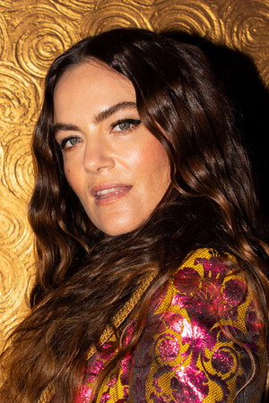 Cover image for Julia Stone