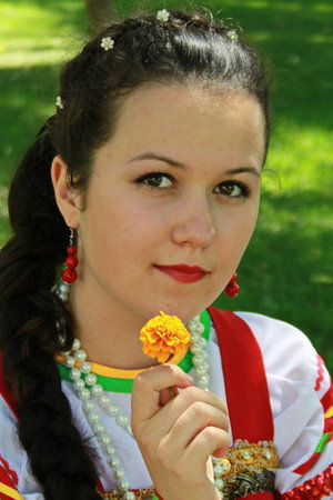 Cover image for Antonina Bolshakova