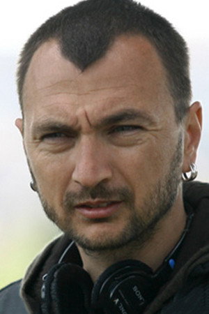 Cover image for Uluç Bayraktar