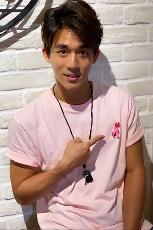 Cover image for 李博翔