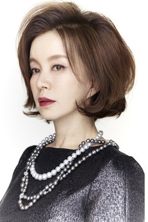Cover image for 임예진