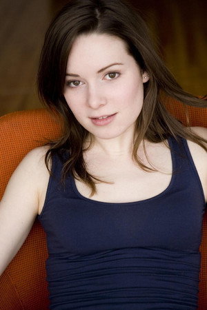 Cover image for Alison Louder