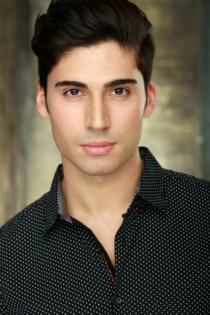 Cover image for Ramiro Leal