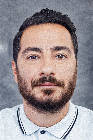 Cover image for Navid Mohammadzadeh