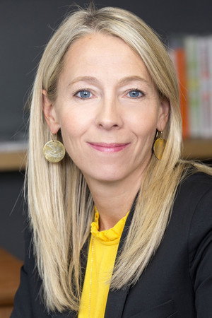 Cover image for Jane Featherstone