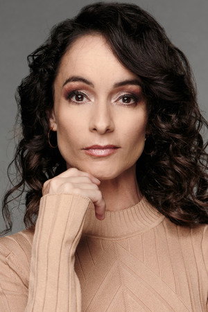 Cover image for Jimena Lindo