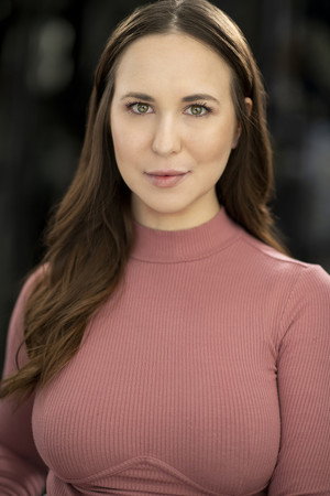 Cover image for Sofie Holland