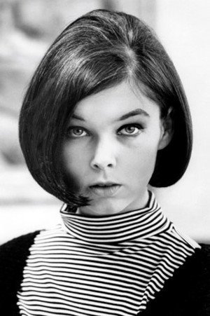 Cover image for Yvonne Craig