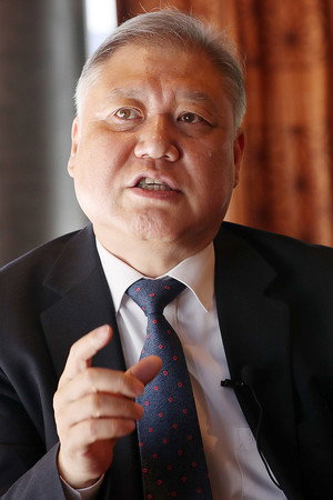 Cover image for 권일용