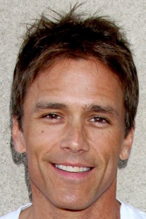 Cover image for Scott Reeves