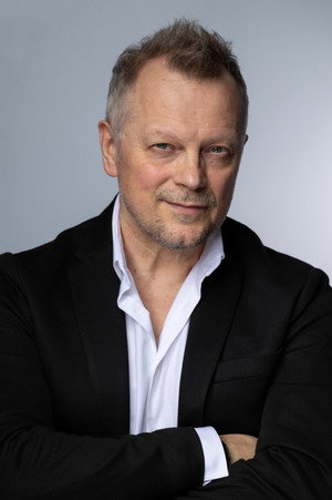 Cover image for Piotr Szwedes
