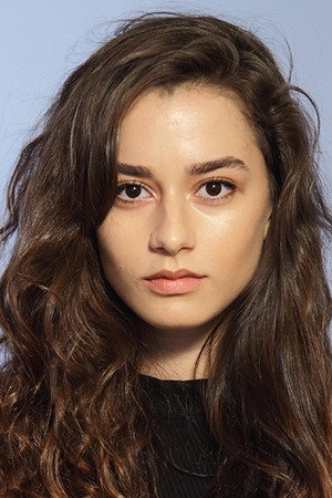 Cover image for Ece Yaşar