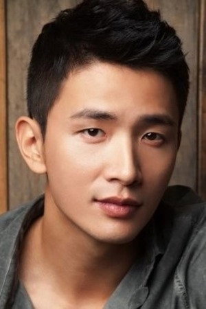 Cover image for Lee Yong-joo