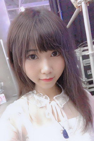 Cover image for 张韦
