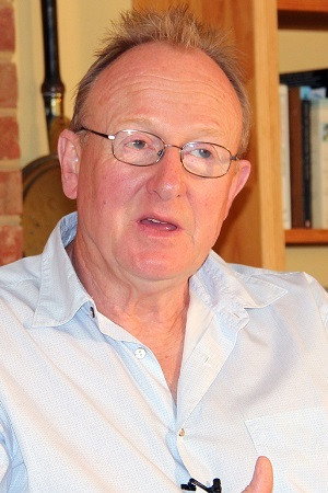 Cover image for Selwyn Roberts