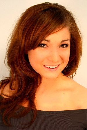 Cover image for Kelli Baker