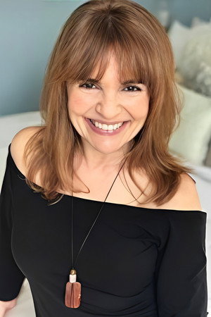 Cover image for Julie Maddalena