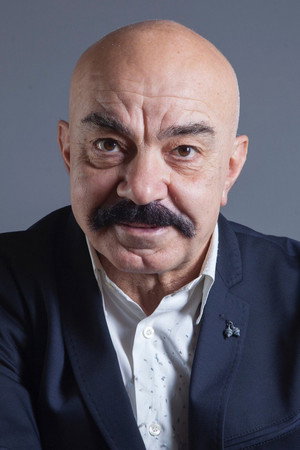 Cover image for Melih Çardak