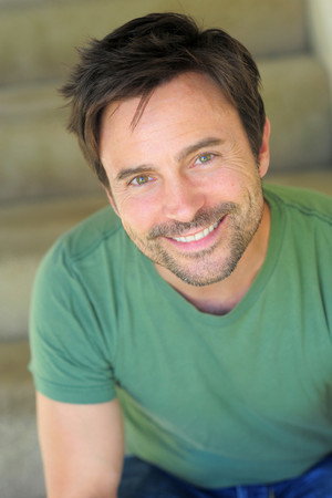 Cover image for David Holcomb