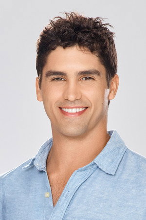 Cover image for Tom Maden