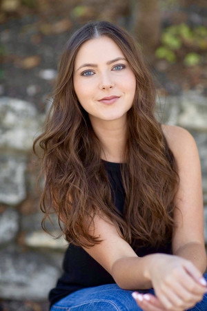 Cover image for Samantha Hodges